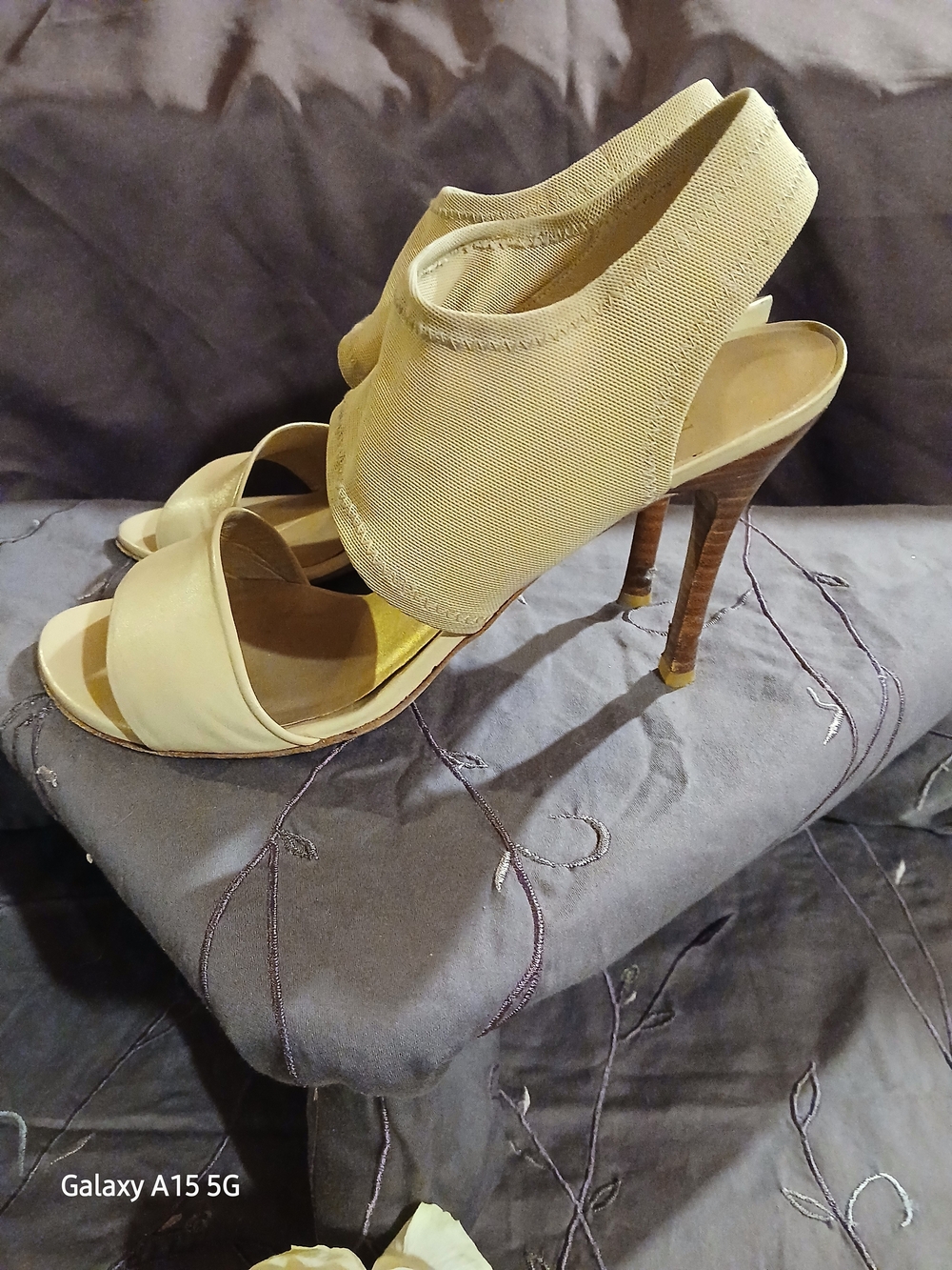 Stuart Weitzman Beige Open-Toe Slingback Heels